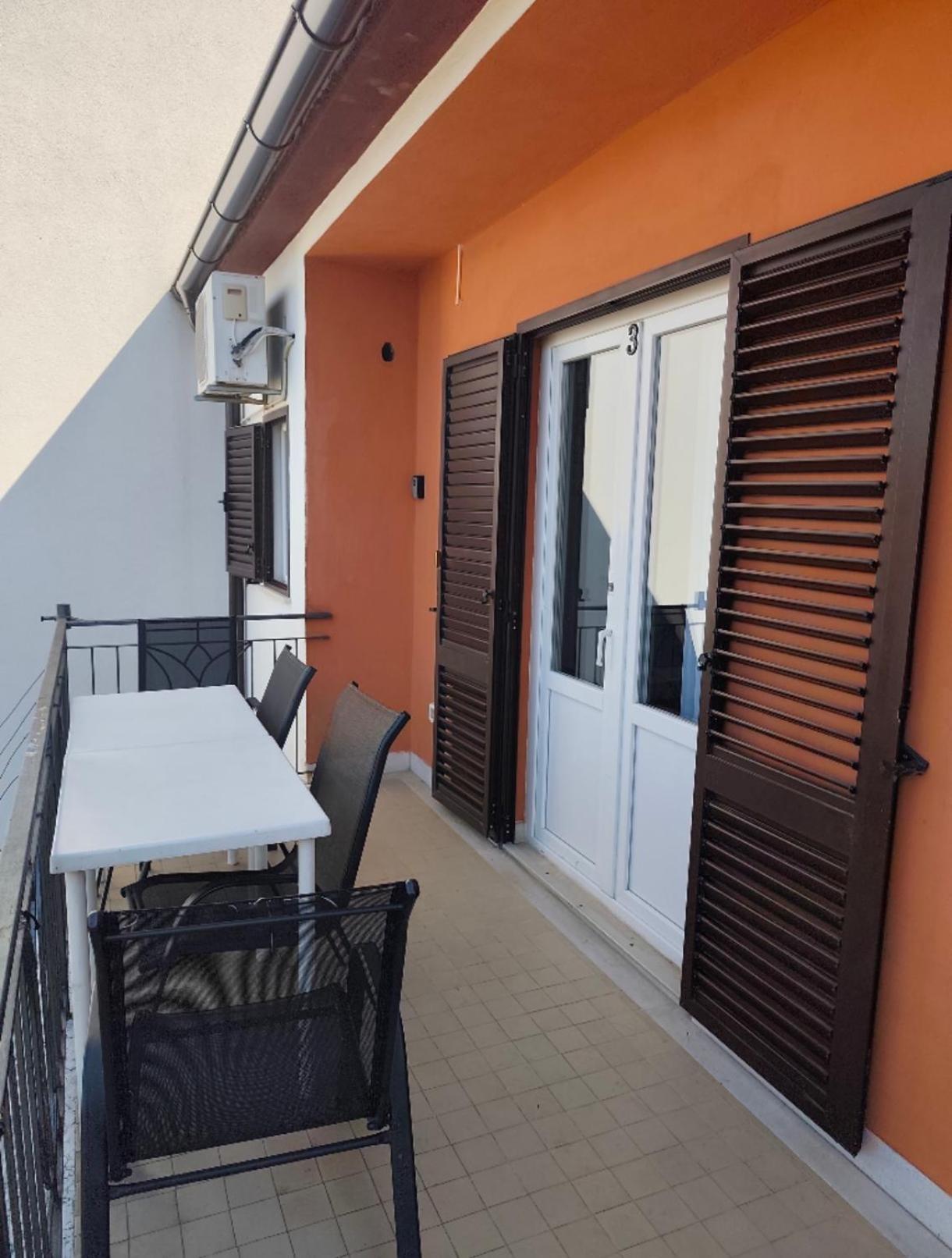 Casa Lidija Lägenhet Rovinj Exteriör bild